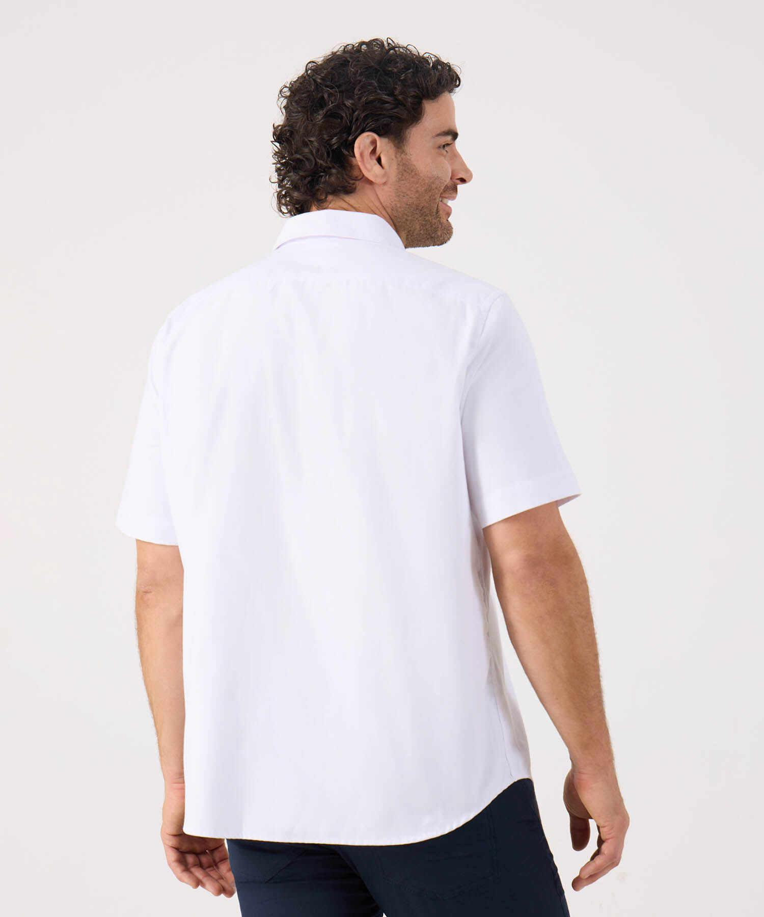 Camisa Unicolor Con Bolsillo 